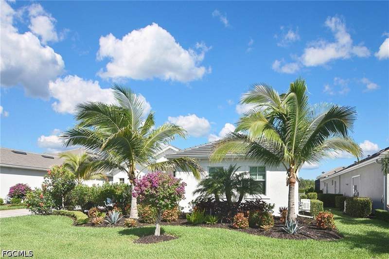 4 bedroom SingleFamilyResidence at 18958 Wildblue Blvd, Wildblue, Fort Myers — photo 4