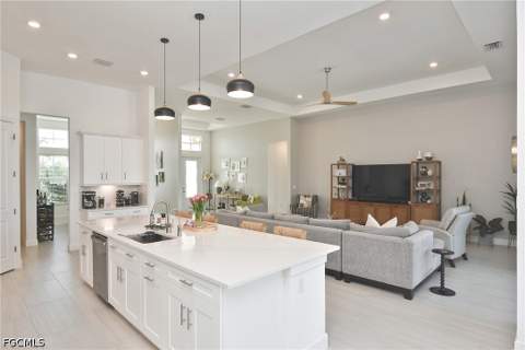 18958 Wildblue Blvd, Fort Myers FL - photo 9 of 51