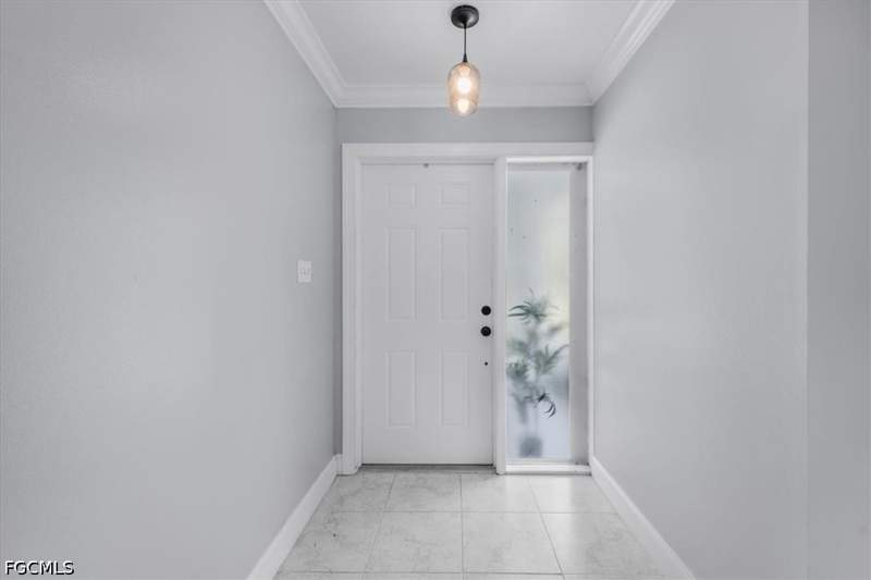 3 bedroom SingleFamilyResidence at 3233 Shell Ln, Labelle, Labelle — photo 5