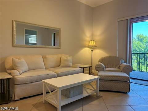 13651 Julias Way 1428, Fort Myers FL - photo 6 of 18
