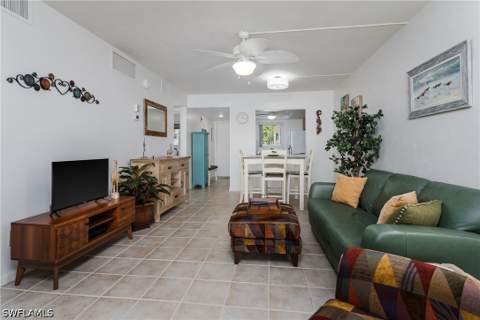 1008 Manatee Rd G106, Naples FL - photo 10 of 37