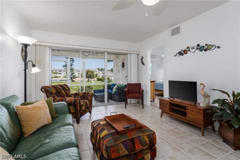 1008 Manatee Rd G106, Naples FL - photo 12 of 37
