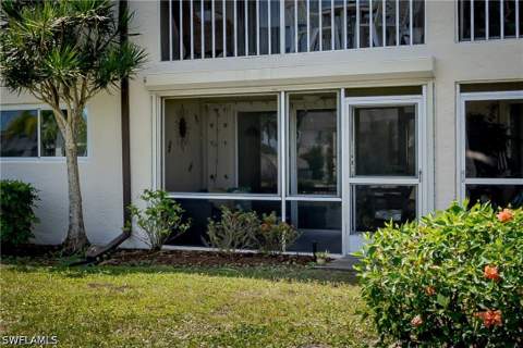 1008 Manatee Rd G106, Naples FL - photo 24 of 37