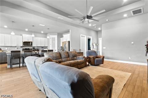 1233 NW 18th St, Cape Coral FL - photo 6 of 43