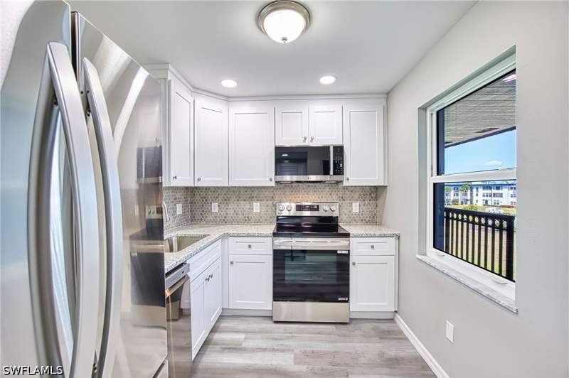 2 bedroom Condominium at 1740 Pine Valley Dr 313, Seven Lakes, Fort Myers — photo 2