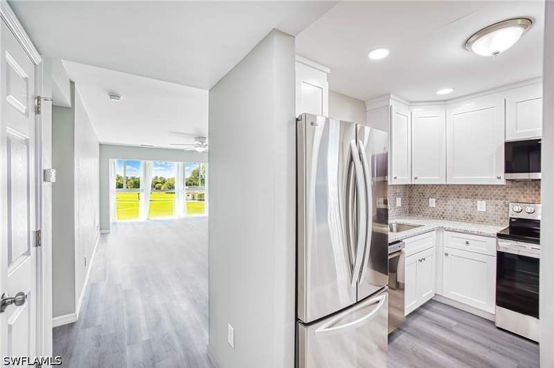 2 bedroom Condominium at 1740 Pine Valley Dr 313, Seven Lakes, Fort Myers — photo 5