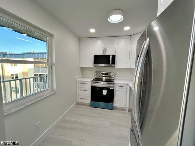 1 bedroom Condominium at 6220 Augusta Dr 414, Seven Lakes, Fort Myers — photo 3