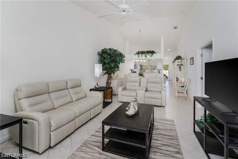 6830 Beach Resort Dr 2602, Naples FL - photo 11 of 34