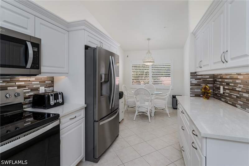 2 bedroom Condominium at 6830 Beach Resort Dr 2602, Falling Waters Beach Resort, Naples — photo 4