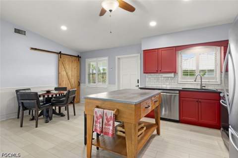 589 Rabbit Rd, Sanibel FL - photo 12 of 37