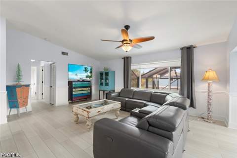 589 Rabbit Rd, Sanibel FL - photo 17 of 37