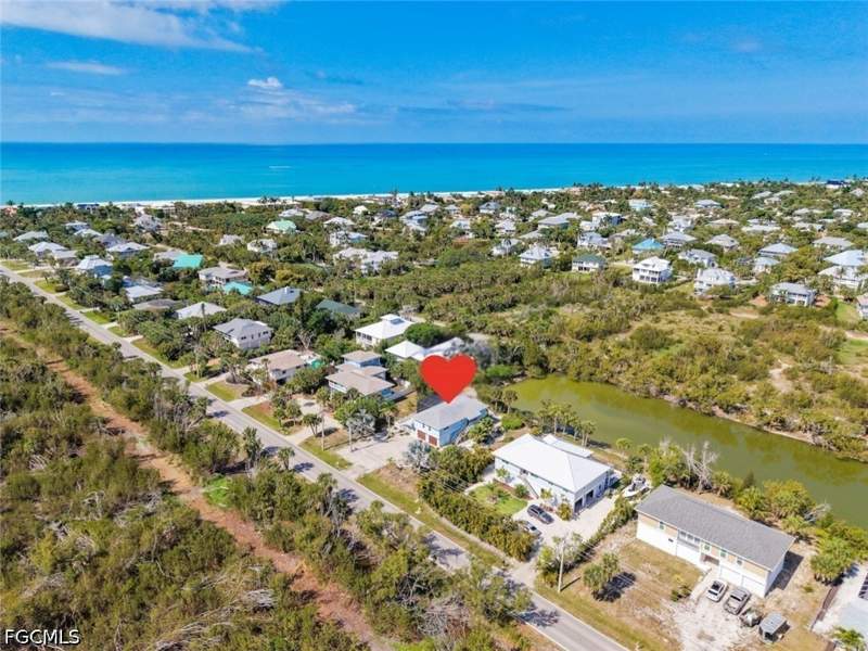 2 bedroom SingleFamilyResidence at 589 Rabbit Rd, Sanibel River, Sanibel — photo 3