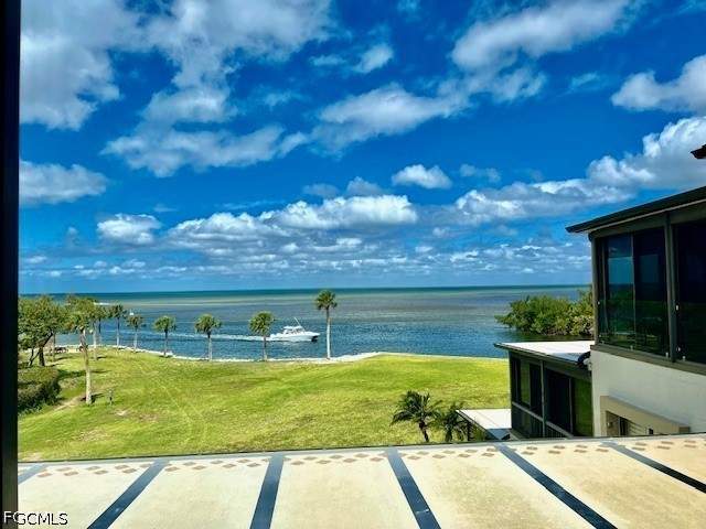3 bedroom Condominium at 3280 Southshore Dr 85C, Burnt Store Marina, Punta Gorda — photo 5
