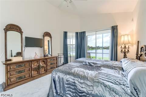 8864 New Castle Dr, Fort Myers FL - photo 14 of 39