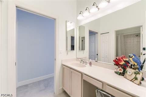 8864 New Castle Dr, Fort Myers FL - photo 20 of 39
