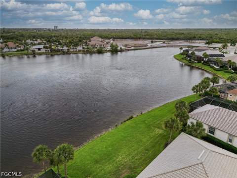 8864 New Castle Dr, Fort Myers FL - photo 23 of 39