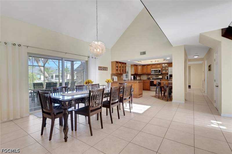 5 bedroom SingleFamilyResidence at 2146 SE 18th Ave, Cape Coral, Cape Coral — photo 5
