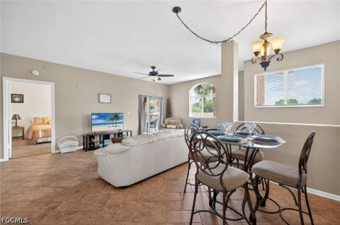 6361 Aragon Way 202, Fort Myers FL - photo 7 of 29