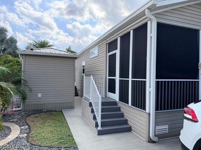 1 bedroom ManufacturedHome at 5471 Cypress Trail Resort Cir, Cypress Trail Rv Resort, Fort Myers — photo 2