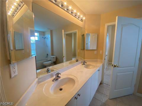 2677 Blue Cypress Lake Ct, Cape Coral FL - photo 16 of 33