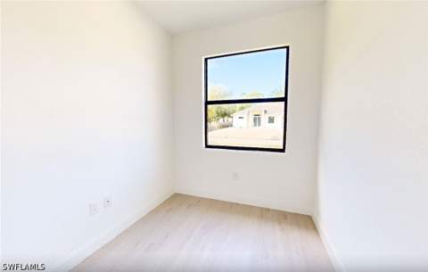 618 Sheldon Ave, Lehigh Acres FL - photo 9 of 36