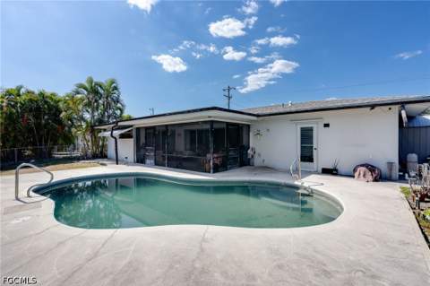 1522 Shelby Pkwy, Cape Coral FL - photo 18 of 26