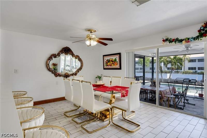 3 bedroom SingleFamilyResidence at 1522 Shelby Pkwy, Cape Coral, Cape Coral — photo 5