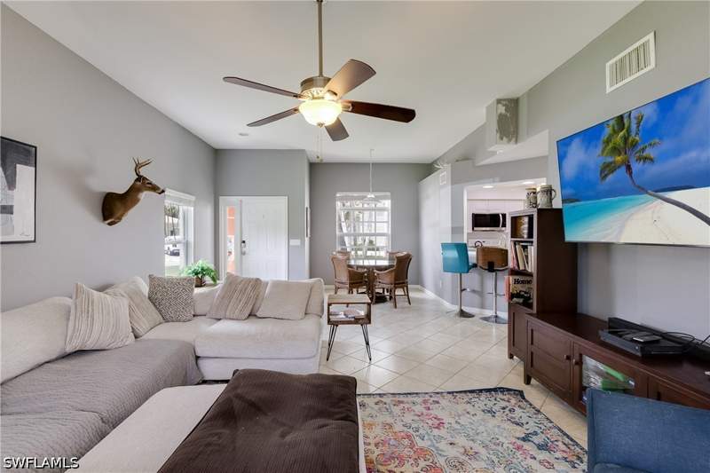 2 bedroom Condominium at 25080 Peacock Ln 102, Orchid Cove, Naples — photo 5