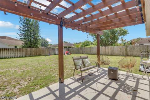3300 Valencia Dr, Naples FL - photo 22 of 26