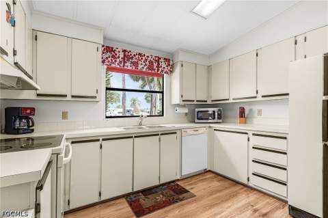 5 Erica St, Alva FL - photo 7 of 37