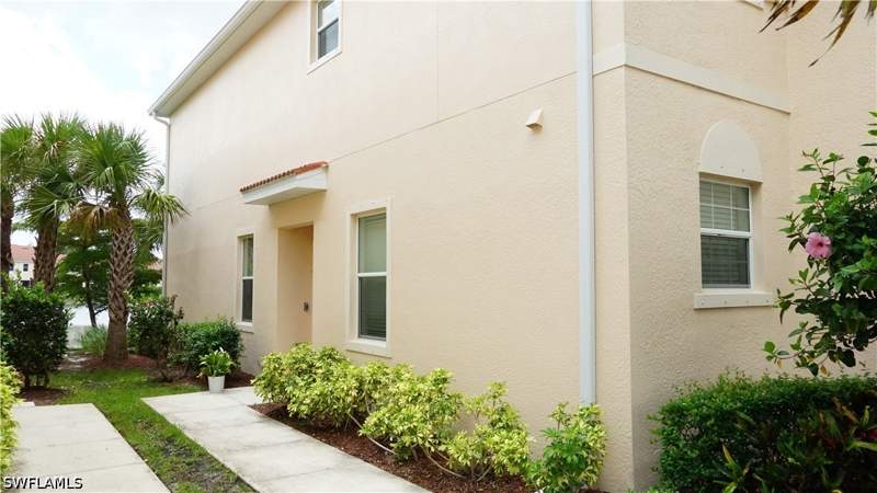 3 bedroom Townhouse at 8884 Via Isola Ct, Marbella On Cypress, Fort Myers — photo 2