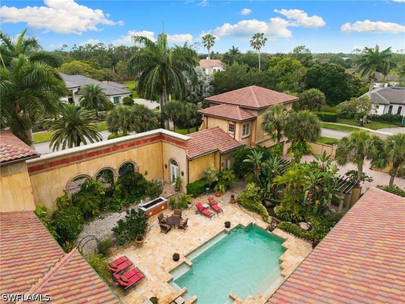 5 bedroom SingleFamilyResidence at 4213 Brynwood Dr, Quail West, Naples — photo 2