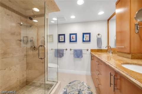 1851 Gulf Shore Blvd N 103, Naples FL - photo 20 of 29