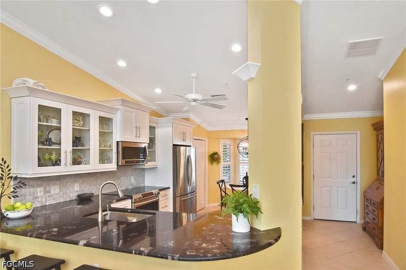 2 bedroom Condominium at 10381 McArthur Palm Ln 2721, Veranda, Fort Myers — photo 4