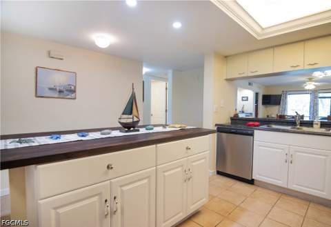 12191 Kelly Sands Way 1502, Fort Myers FL - photo 7 of 25