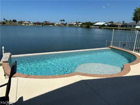 22 SE 10th Ave, Cape Coral FL - photo 17 of 20