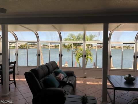 22 SE 10th Ave, Cape Coral FL - photo 6 of 20
