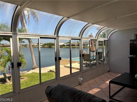 22 SE 10th Ave, Cape Coral FL - photo 7 of 20