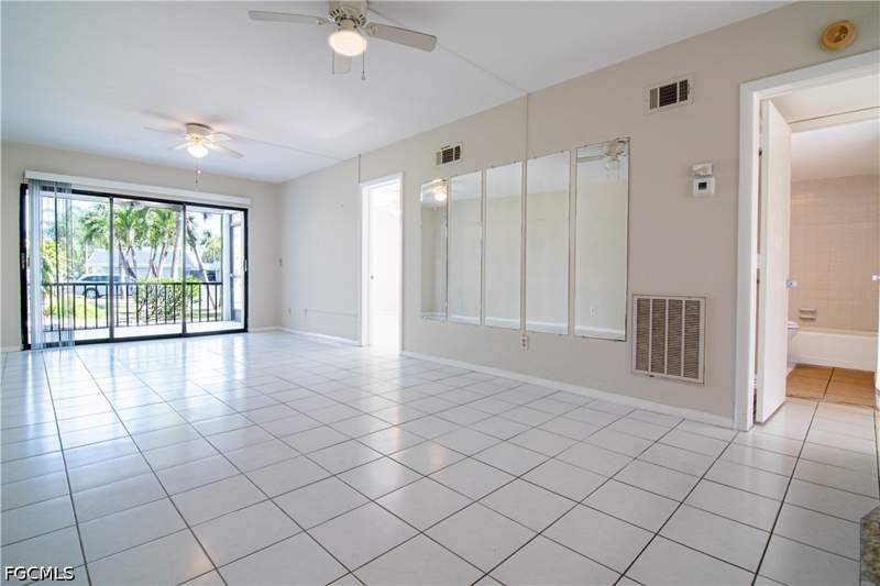 2 bedroom Condominium at 3914 Orange Grove Blvd 1, Harbour Village Condo, North Fort Myers — photo 4