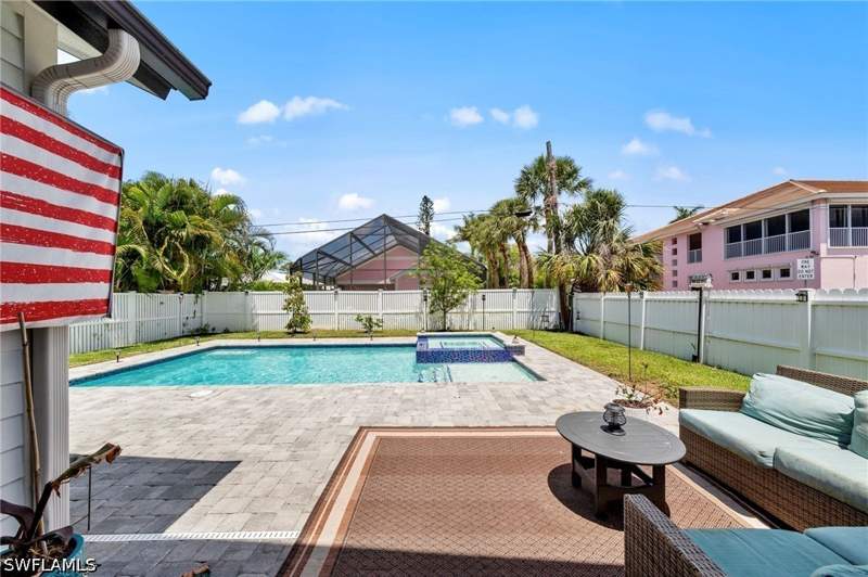 4 bedroom SingleFamilyResidence at 861 97th Ave N, Naples Park, Naples — photo 3