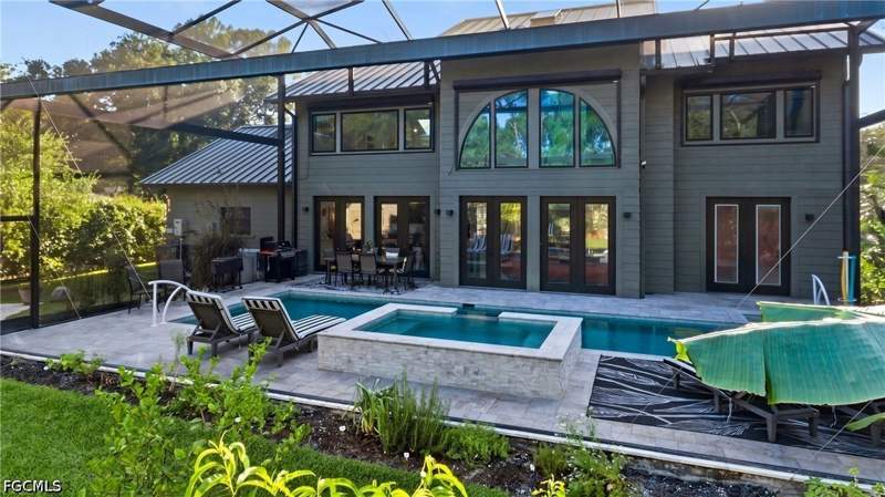 3 bedroom SingleFamilyResidence at 5700 Waxmyrtle Way, Tall Pines, Naples — photo 4