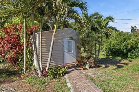 208 Aviation Pkwy, Cape Coral FL - photo 20 of 29