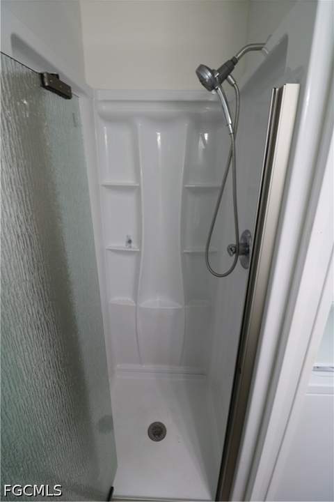 116 Coachlight Dr, Fort Myers FL - photo 15 of 36