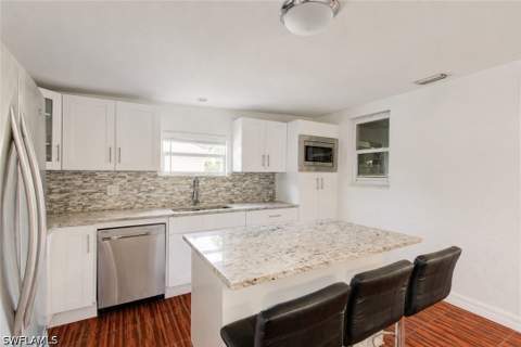 1221 19th St SW, Naples FL - photo 17 of 26