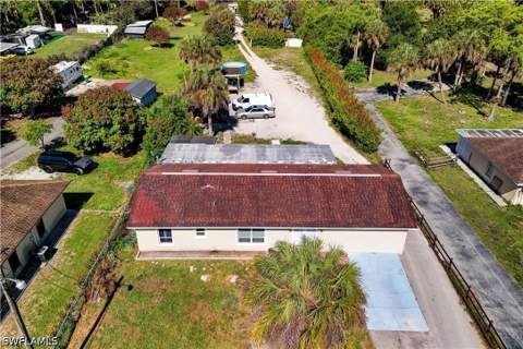 1221 19th St SW, Naples FL - photo 23 of 26
