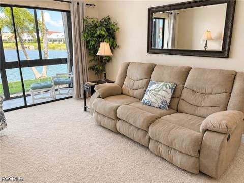 11610 Caravel Cir 105, Fort Myers FL - photo 6 of 20