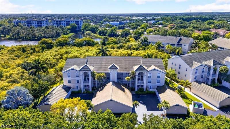 2 bedroom Condominium at 28851 Bermuda Lago CT 104, BERMUDA LAGO, Bonita Springs — photo 1