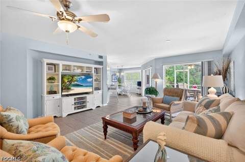 28851 Bermuda Lago CT 104, Bonita Springs FL - photo 10 of 43