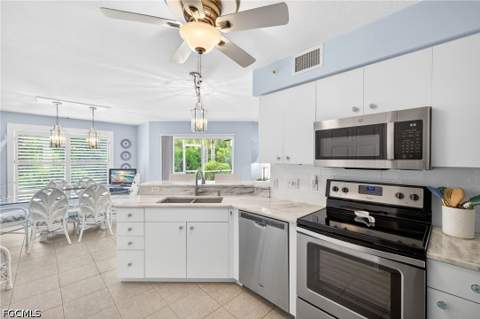 28851 Bermuda Lago CT 104, Bonita Springs FL - photo 20 of 43