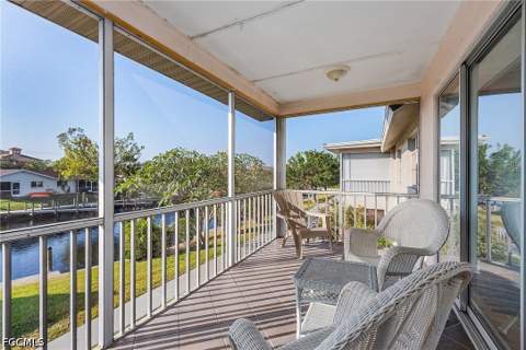 1120 SE 46th St 2B, Cape Coral FL - photo 9 of 24